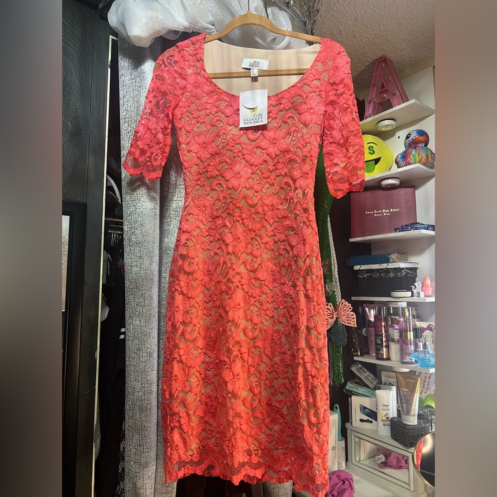 Badgley Mischka Peach Pink Sheath Midi Dress Scoop Neck 3/4 Sleeve